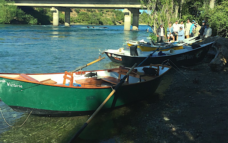 flyfishing Bariloche Patagonia argentina-trout-guides-adventure-brown-rainbow-hatch-lakes-rivers-fontinalis